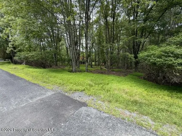Lot 400 Snowshoe CIR, Lake Ariel, PA 18436