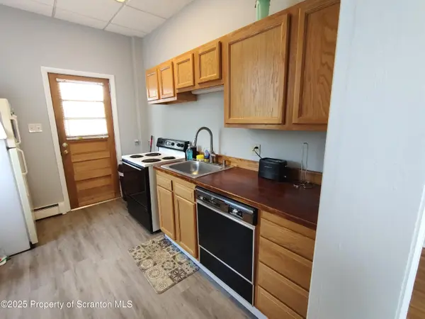 1019 Delaware ST #1st Flr, Scranton, PA 18509
