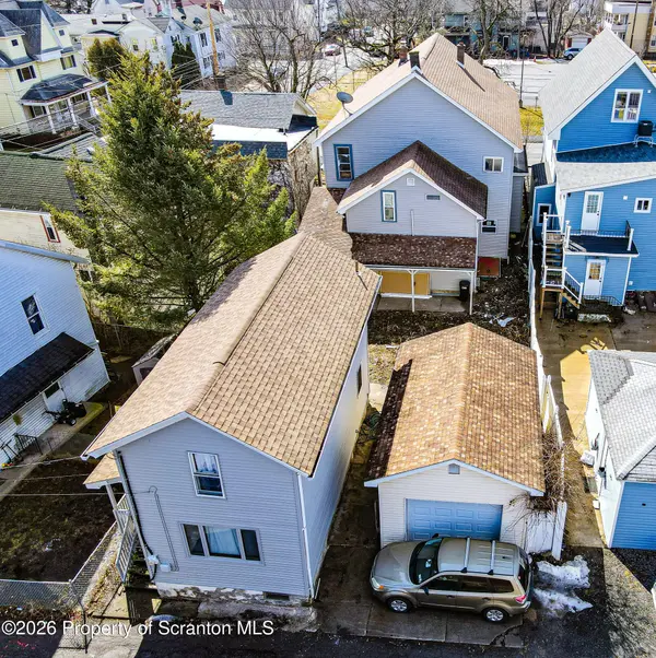 1142 Academy ST, Scranton, PA 18504