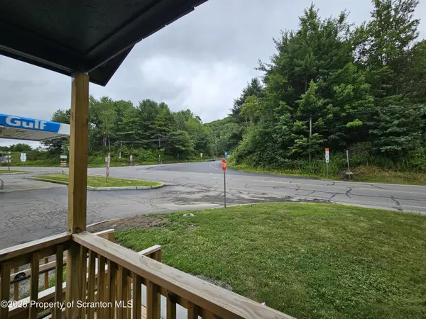 513 State Route 492, New Milford, PA 18834