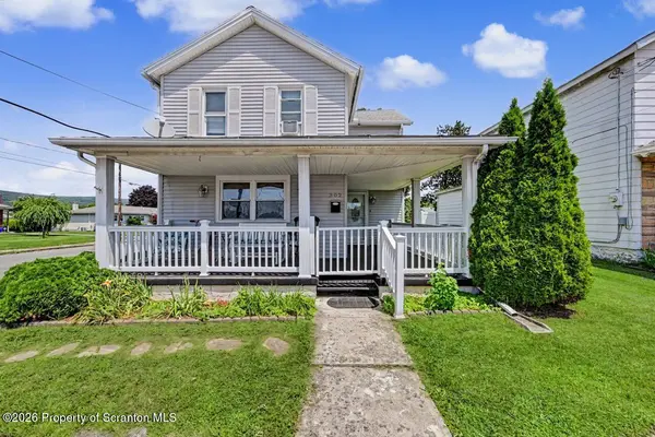 302 Kennedy ST, Old Forge, PA 18518