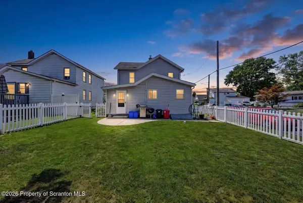 302 Kennedy ST, Old Forge, PA 18518