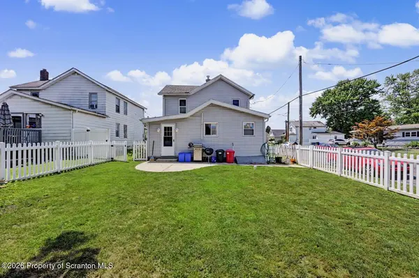 302 Kennedy ST, Old Forge, PA 18518