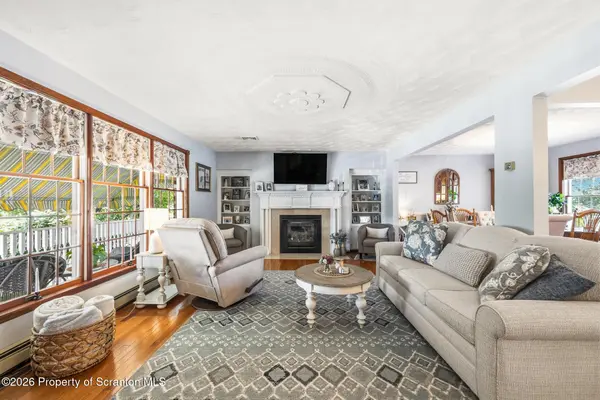 1324 Watson ST, Scranton, PA 18504