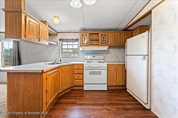 18 Lakeview RD, Susquehanna, PA 18847