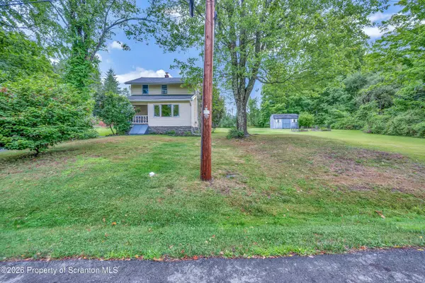 406 2nd ST, Dalton, PA 18414