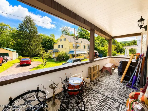 338 Yeakle ST, Weatherly, PA 18255