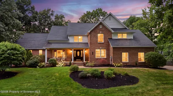 104 Skyline DR,  Clarks Summit,  PA 18411