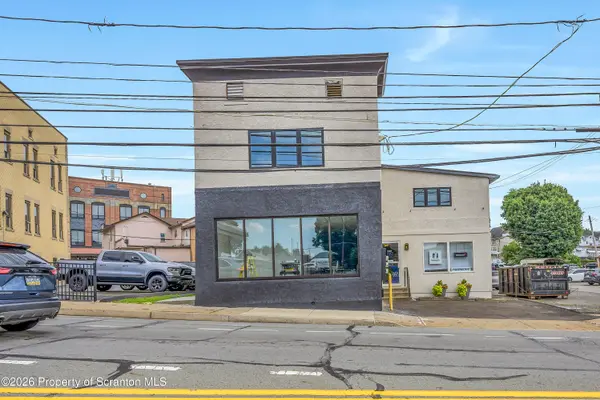 111 S Blakely ST #2nd Fl #1, Dunmore, PA 18512