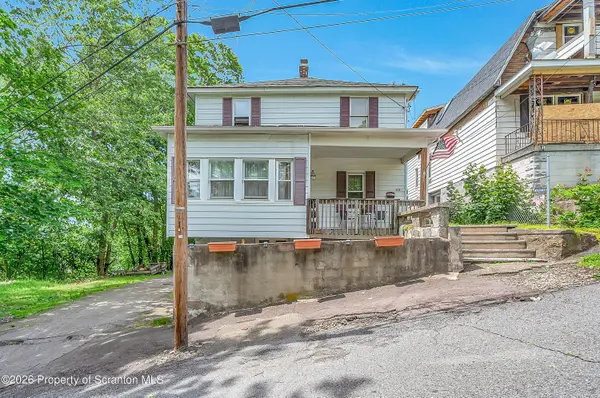 1019 Mark AVE, Scranton, PA 18510