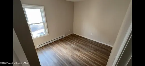 1014 Snyder AVE, Scranton, PA 18504