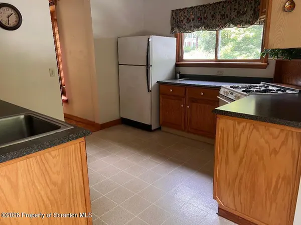 20 Riverside DR, Factoryville, PA 18419