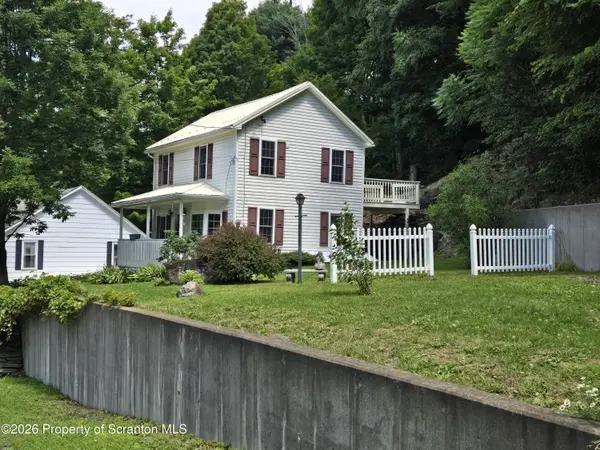 4652 Glenwood RD, Hop Bottom, PA 18824