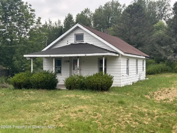 1900 Greenfield RD, Jermyn, PA 18433