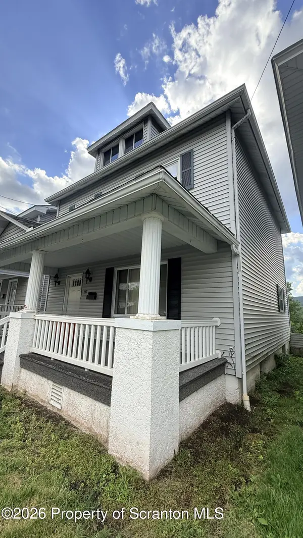 113 Belmont ST, Carbondale, PA 18407