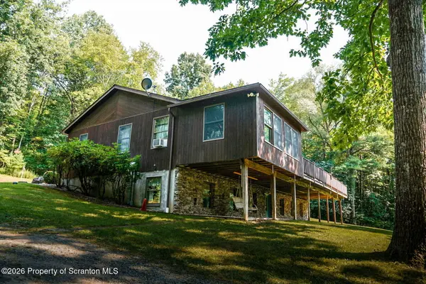 961 German Hill RD, Factoryville, PA 18419