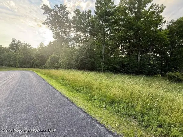 0 Scenicview DR, Dallas, PA 18612