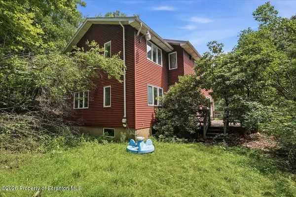 25 Fitzpatrick RD, Jefferson Twp, PA 18436