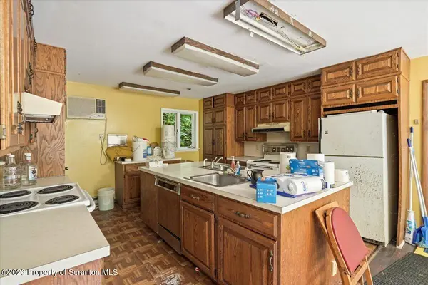 25 Fitzpatrick RD, Jefferson Twp, PA 18436