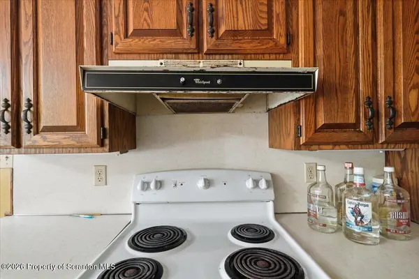 25 Fitzpatrick RD, Jefferson Twp, PA 18436