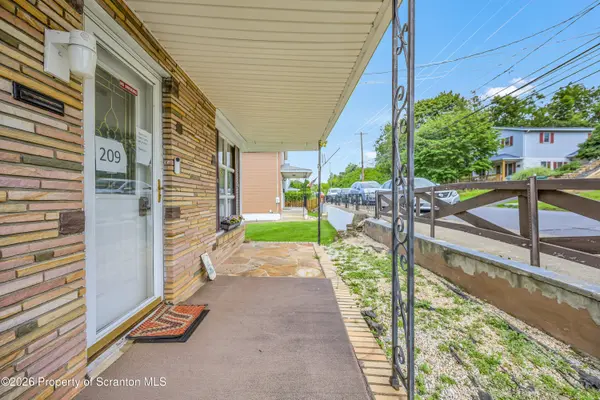 209 Church ST, Old Forge, PA 18518