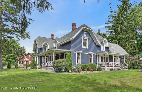 8 Susquehanna AVE, Tunkhannock, PA 18657