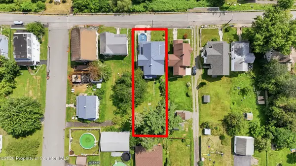 521 Delaware ST, Forest City, PA 18421