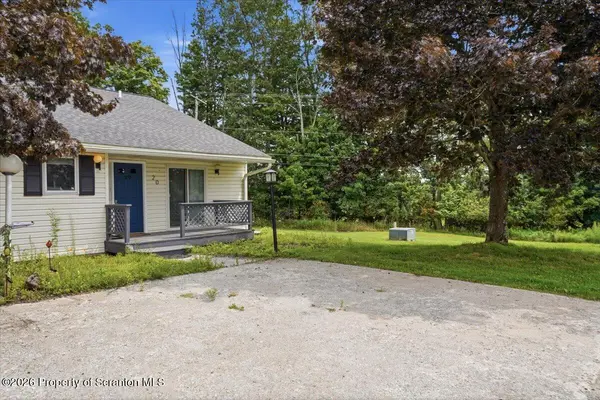 80 Garden CIR ## 20, Union Dale, PA 18470