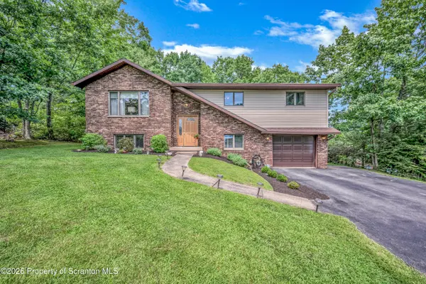 1 James WAY, Archbald, PA 18403