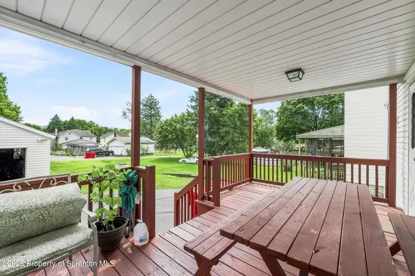 458-460 Madison AVE, Jermyn, PA 18433