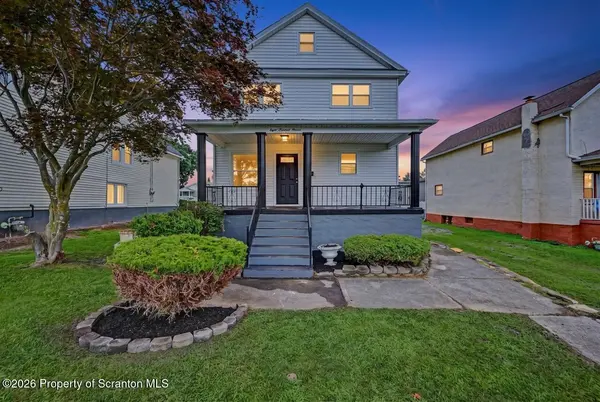 811 Murray ST, Throop, PA 18512