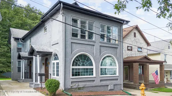 22 Darte AVE, Carbondale, PA 18407