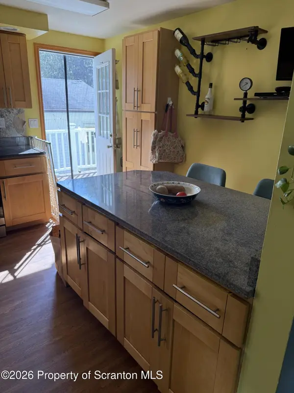 600 Ravnikar RD, Forest City, PA 18421