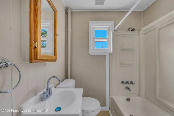 958 Ridge AVE #2, Scranton, PA 18510