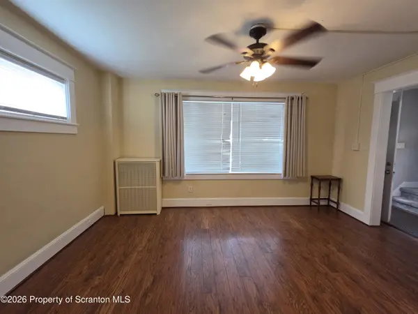 1002 Monroe AVE, Scranton, PA 18510