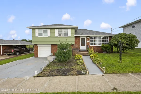 45 Sunrise DR, Wilkes-barre, PA 18705