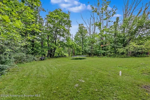 379 Daleville HWY, Covington Twp, PA 18444