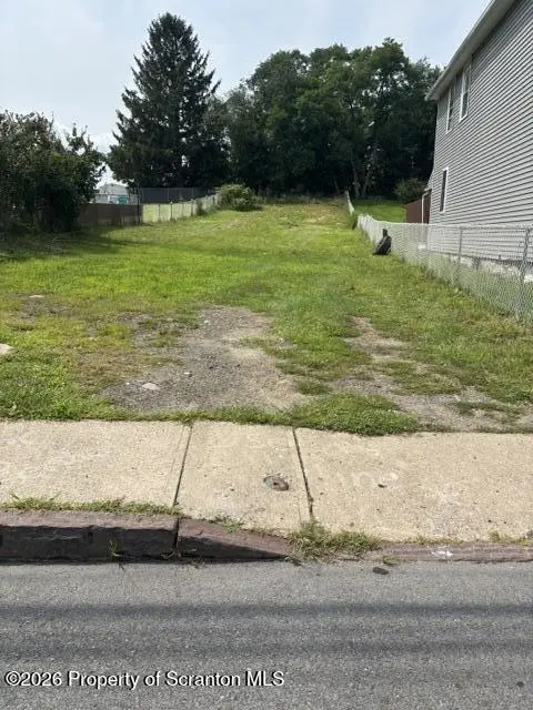 219 Gilligan ST, Wilkes-barre, PA 18702