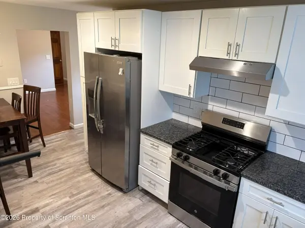 426 13th AVE, Scranton, PA 18504