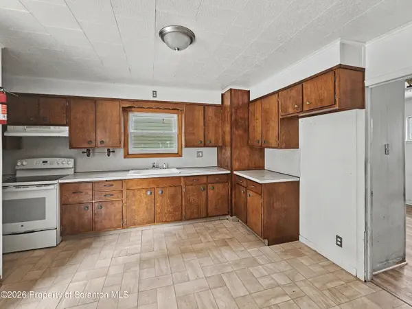 89 Belmont ST, Carbondale, PA 18407