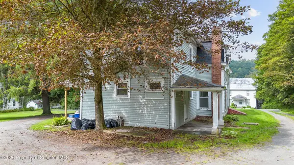 1778 Ernest Marcy RD, Springville, PA 18844