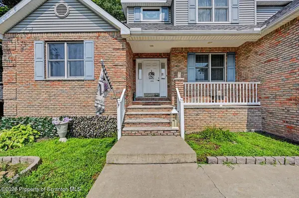 106 Nikelle LN, Clarks Summit, PA 18411
