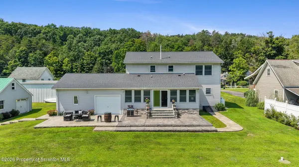 54 Riverside DR, Susquehanna, PA 18847