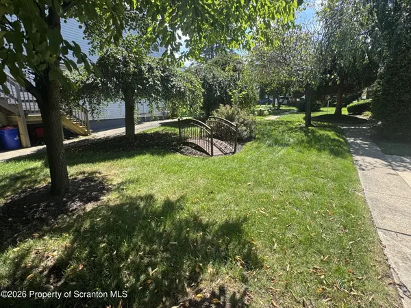 1914 Farr ST, Scranton, PA 18504