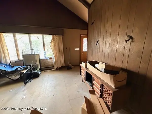 1149 Bennett ST #REAR, Old Forge, PA 18518