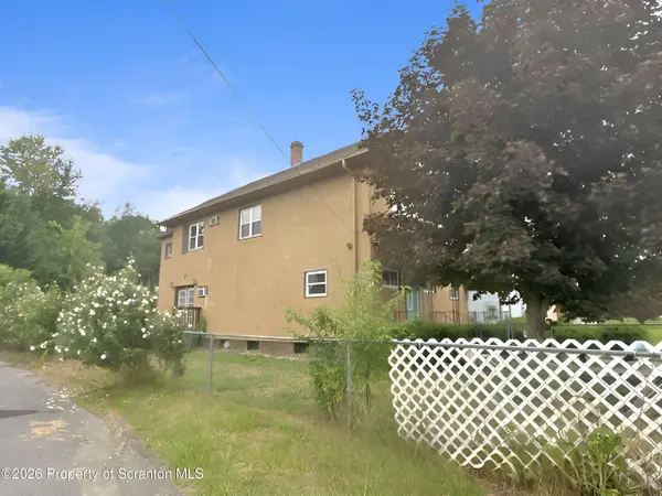 2005 Farr ST, Scranton, PA 18504