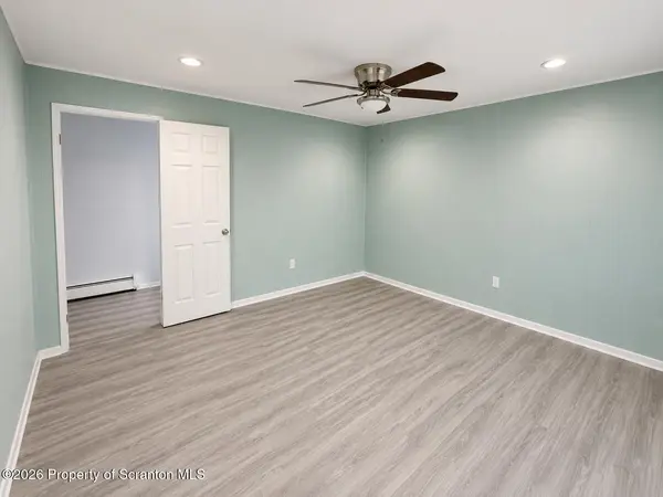 65 Center ST #1, Pittston, PA 18640