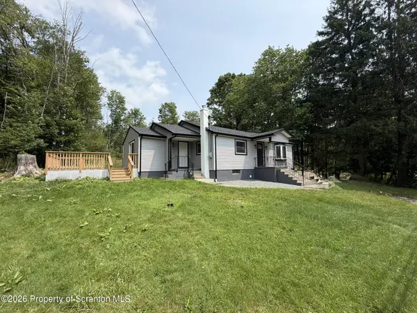 499 State Route 106, Greenfield Twp, PA 18407