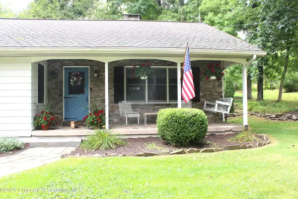 1641 Forest Acres DR, Clarks Summit, PA 18411