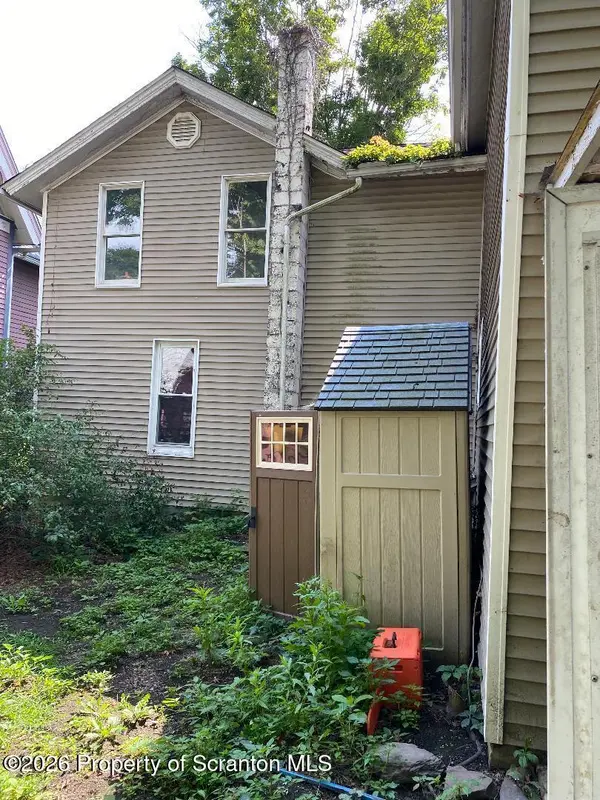 135 Bridge ST, Tunkhannock, PA 18657